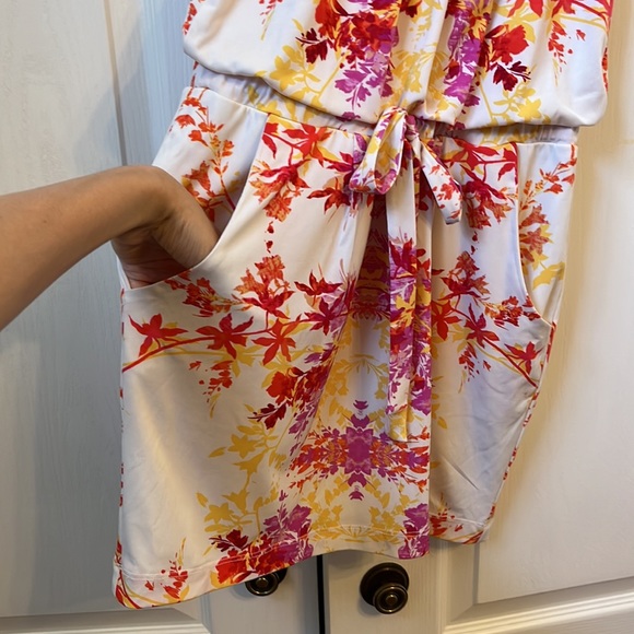 Bisou Bisou Mini multi colored Floral Dress - Size 4 - Picture 4 of 7